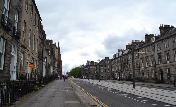 Gwałt w centrum Edynburga. 21-latek może spędzić resztę życia w więzieniu