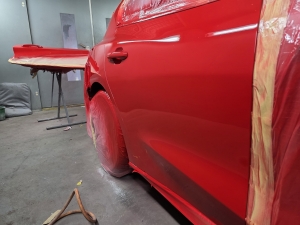 Lakiernik,pomocnik lakiernika