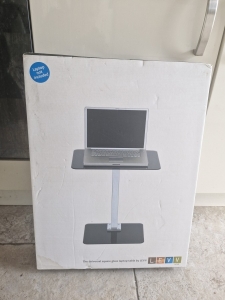 Stolik na laptop