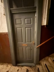 Zlece naprawe drzwi wejscowych