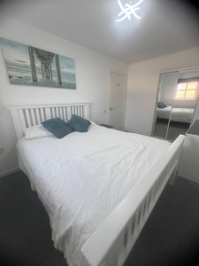 19 craigroyston grove