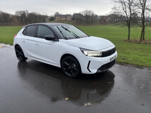 Vauxhall Corsa 1.2 Elite 2000mils 1.2 Benzyna