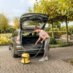 car cleaner